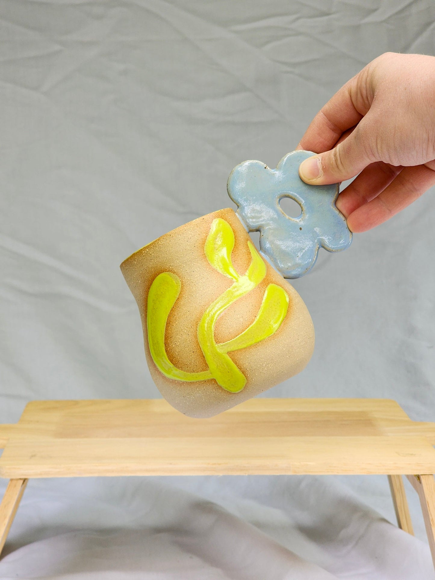 blue flower handle mug - Kaelceramic