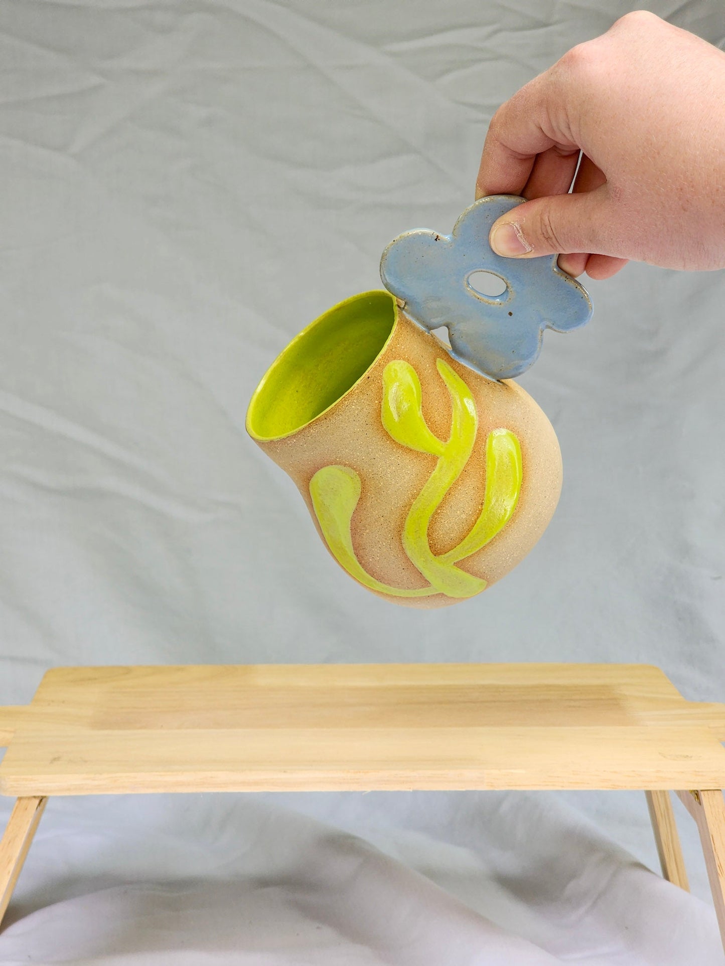 blue flower handle mug - Kaelceramic