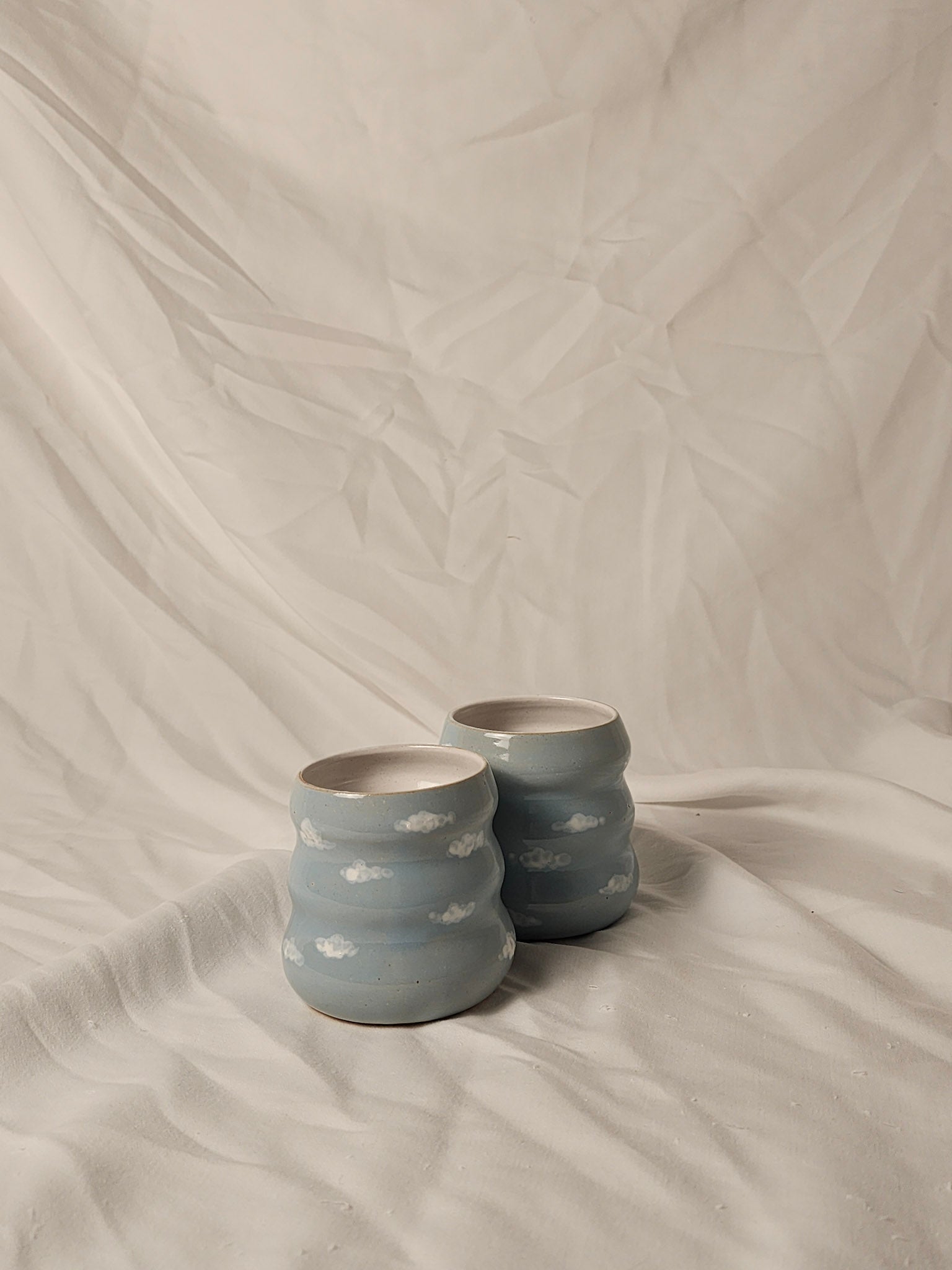 cloudie squiggle cup - glossy white clouds - Kaelceramic