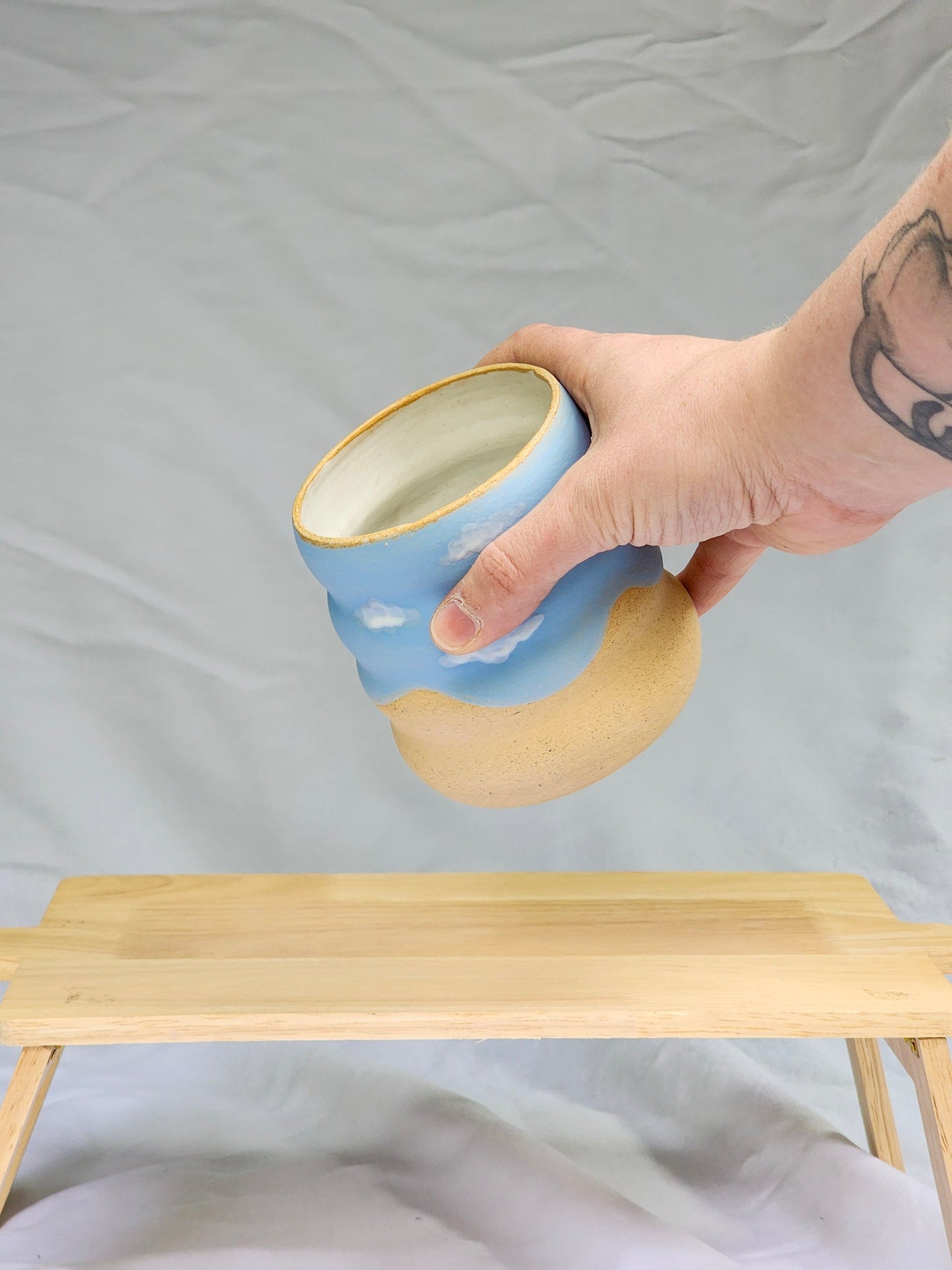 cloudie squiggle cup ~ half tone + 4 squiggles - Kaelceramic