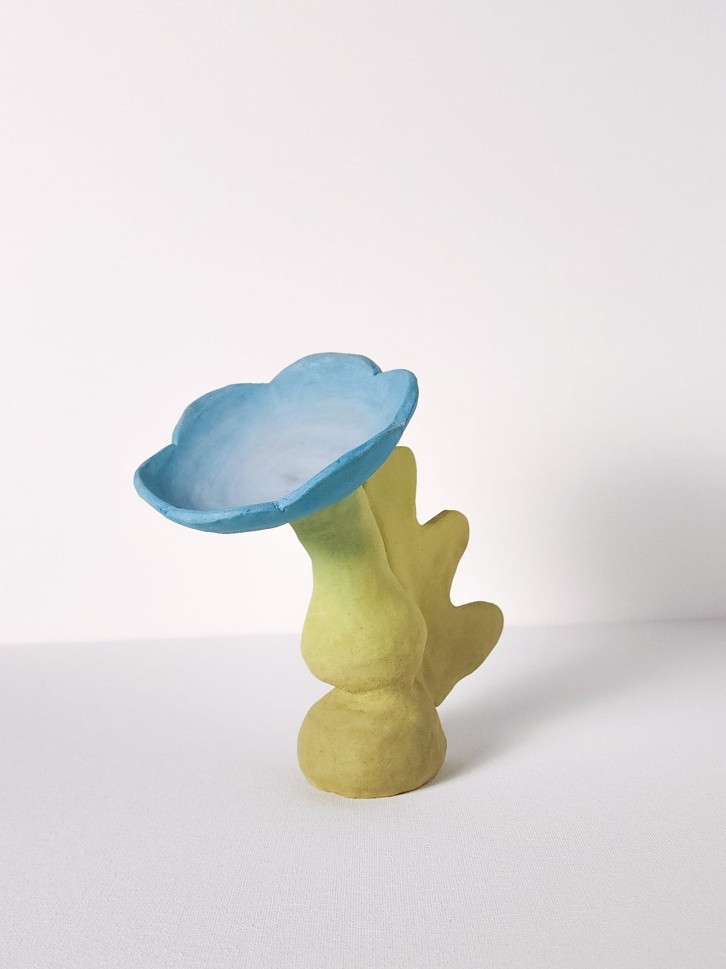 garden miss no. 3 sculpture - Kaelceramic