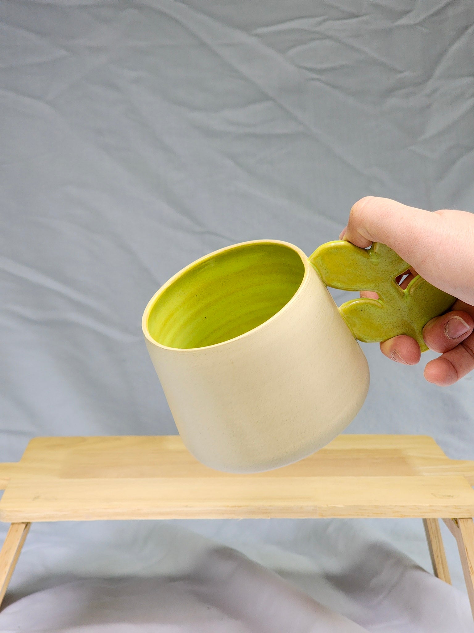 green leaf handle mug - Kaelceramic