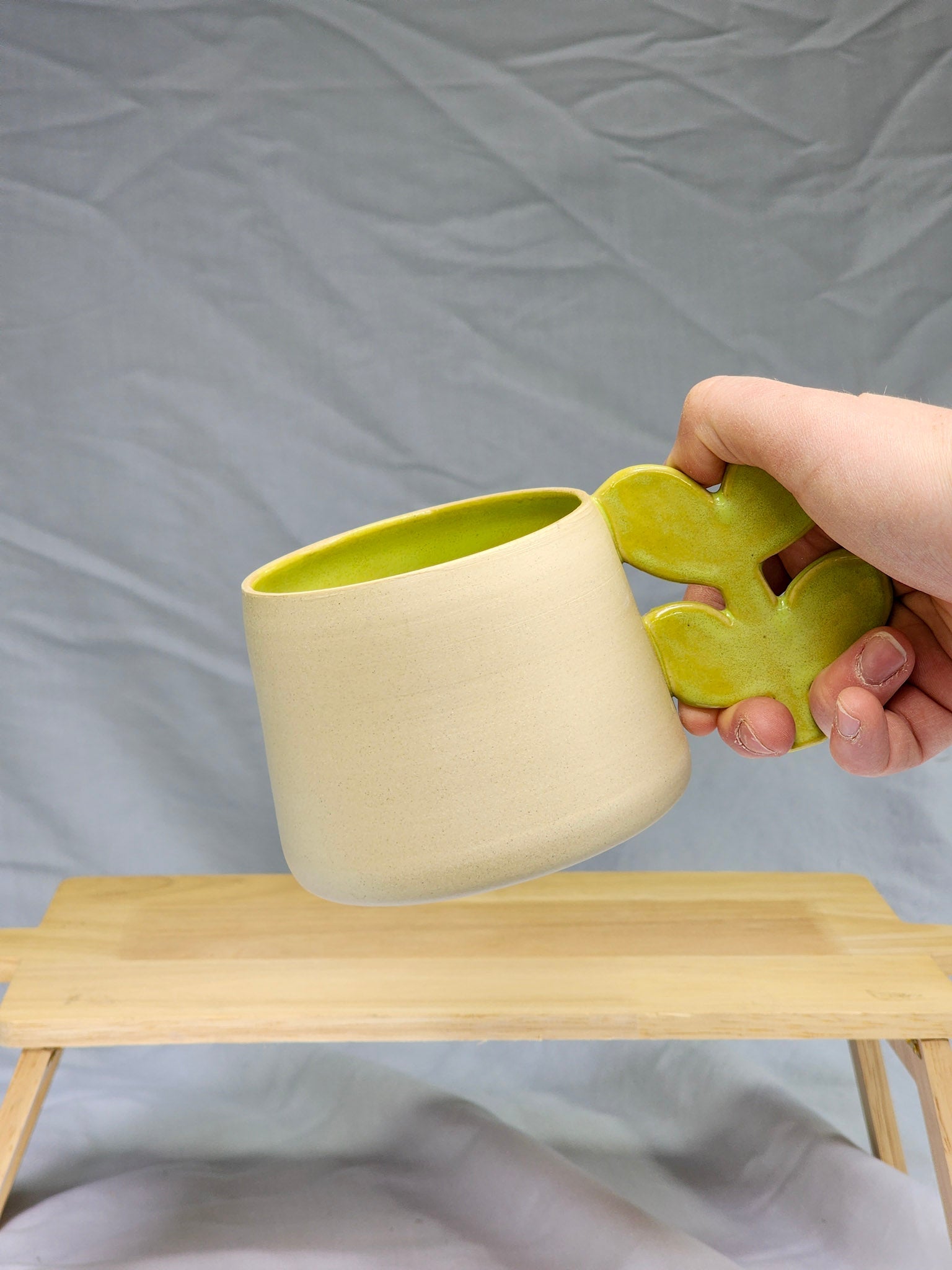 green leaf handle mug - Kaelceramic