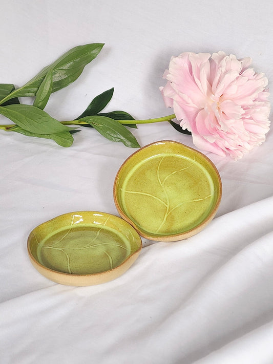 green lily leaf dessert dish - Kaelceramic