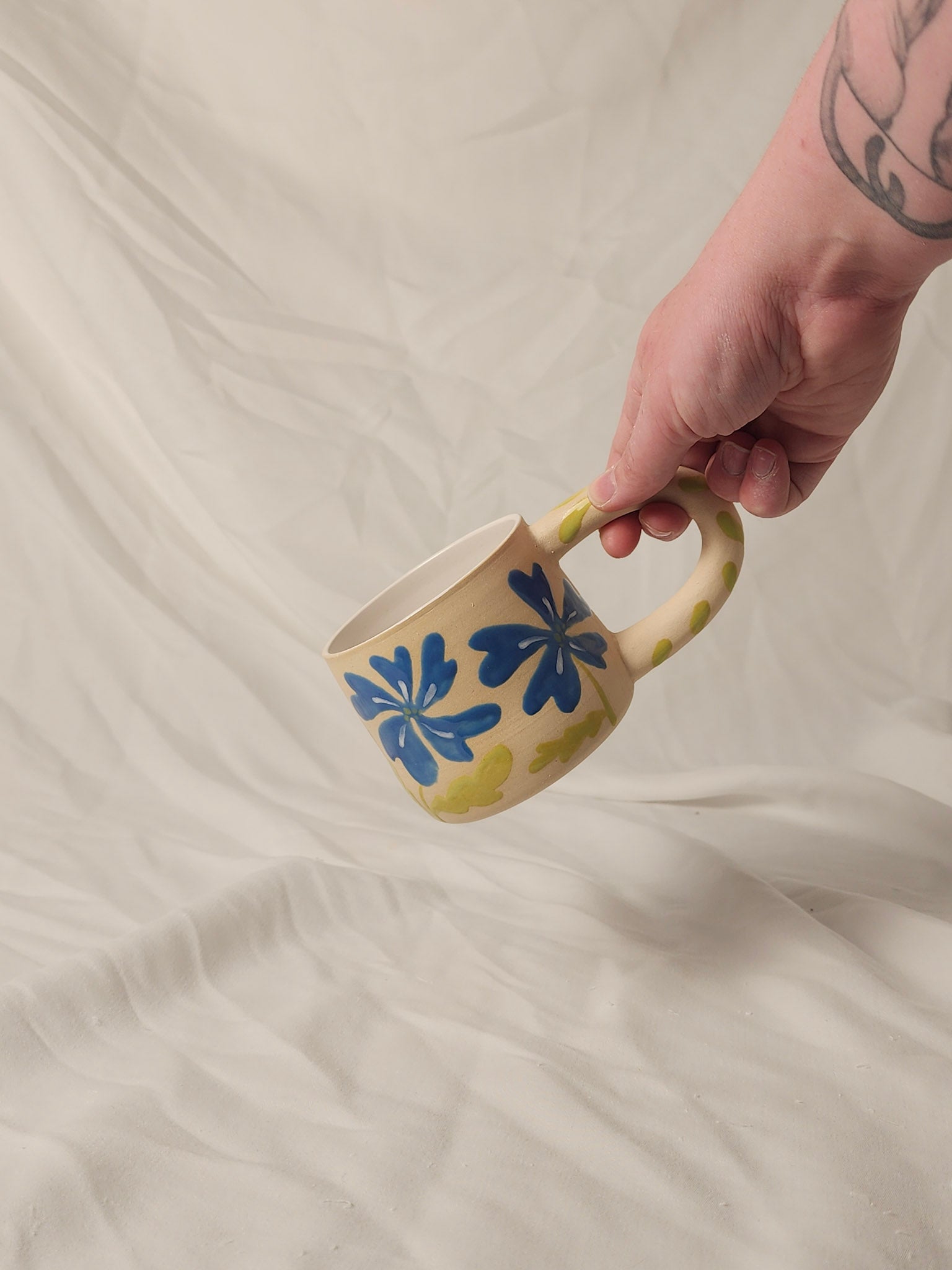 happy blue flowers mug 2 - Kaelceramic