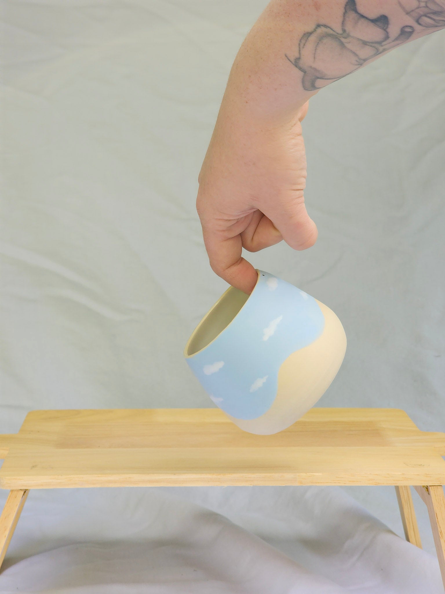 happy clouds wine cup ~ white - Kaelceramic