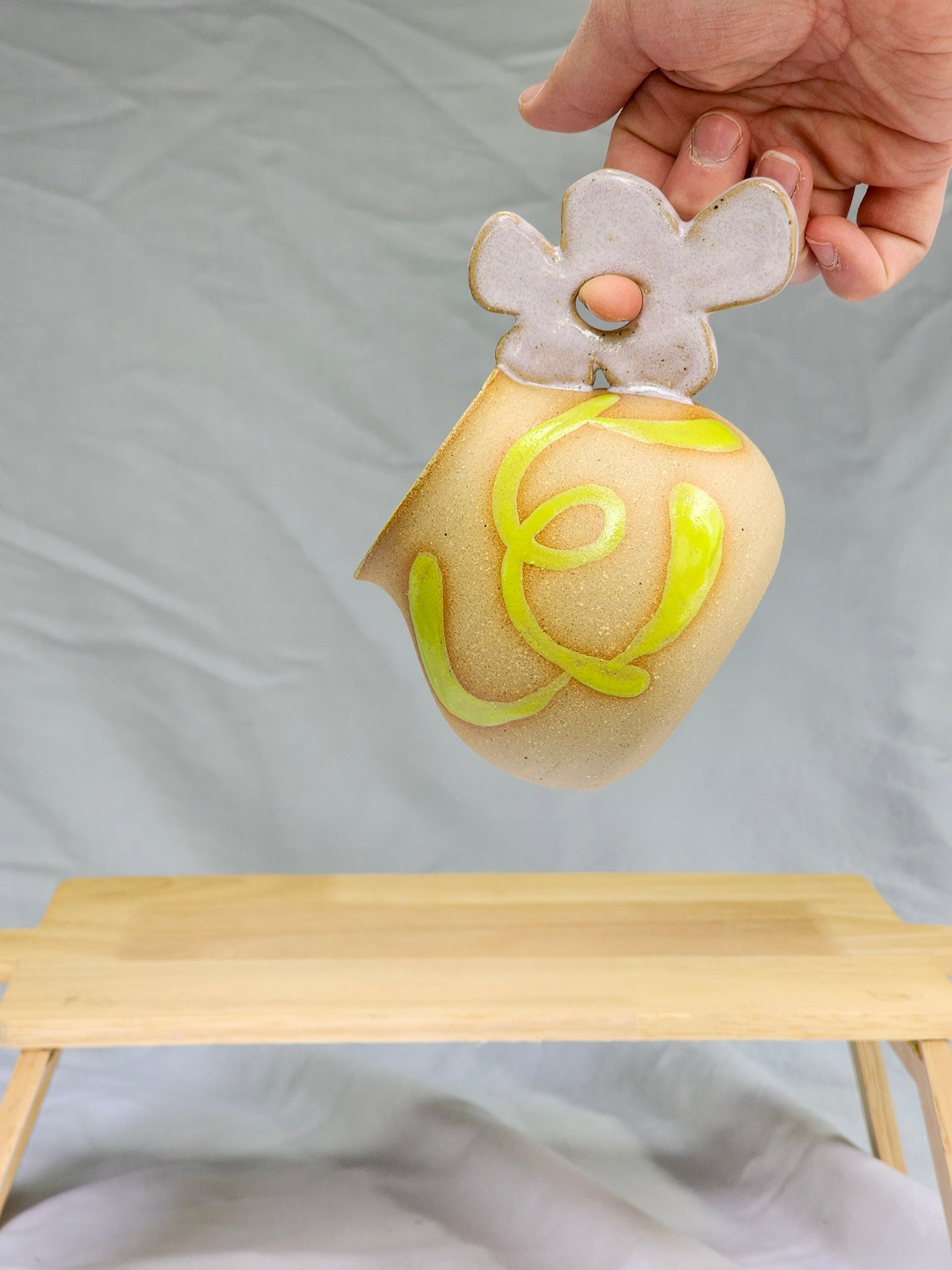 lilac flower handle mug - Kaelceramic