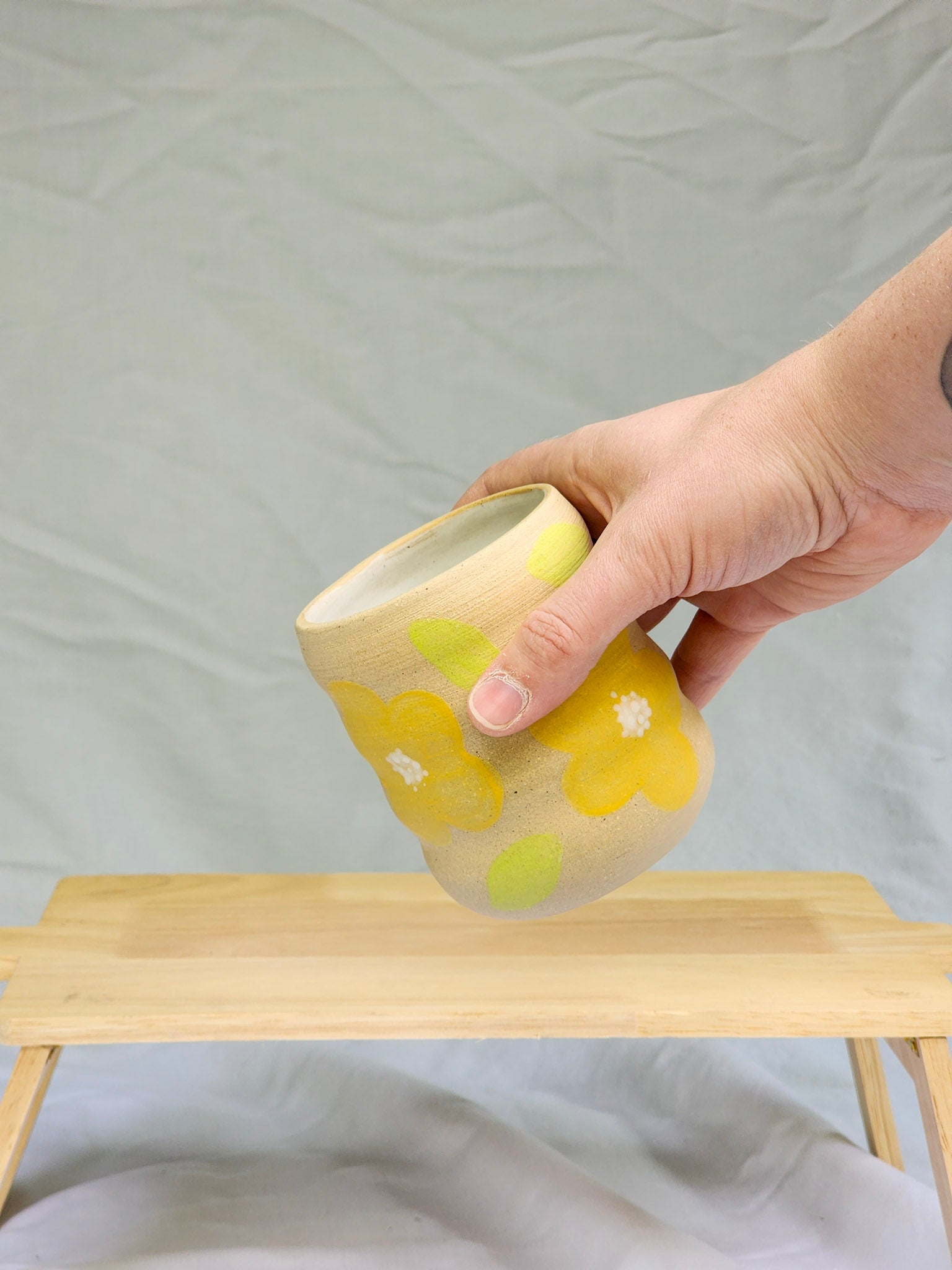 yellow flowers squiggle cup - Kaelceramic