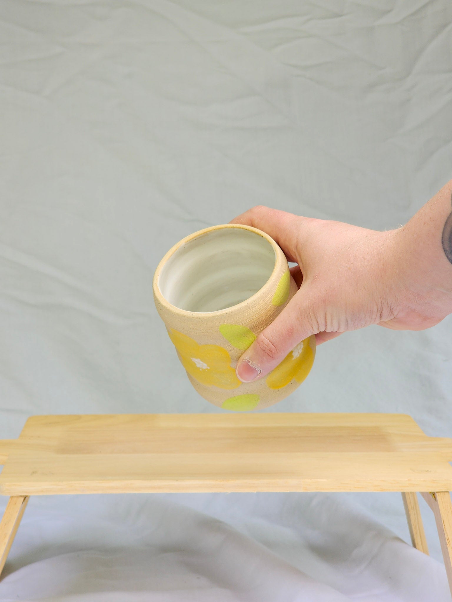 yellow flowers squiggle cup - Kaelceramic