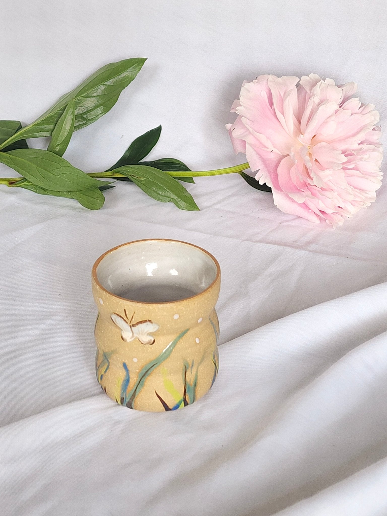 butterfly garden sipper - Kaelceramic