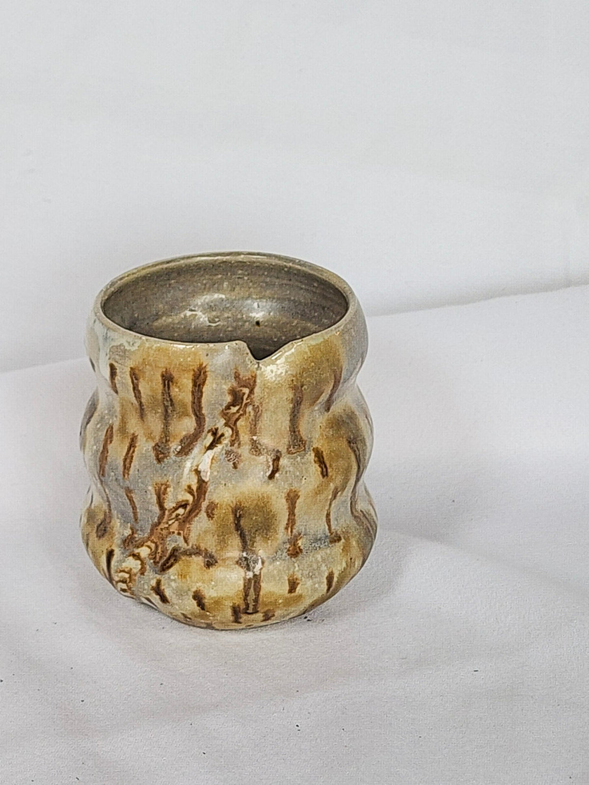drippy cone shell cup - Kaelceramic