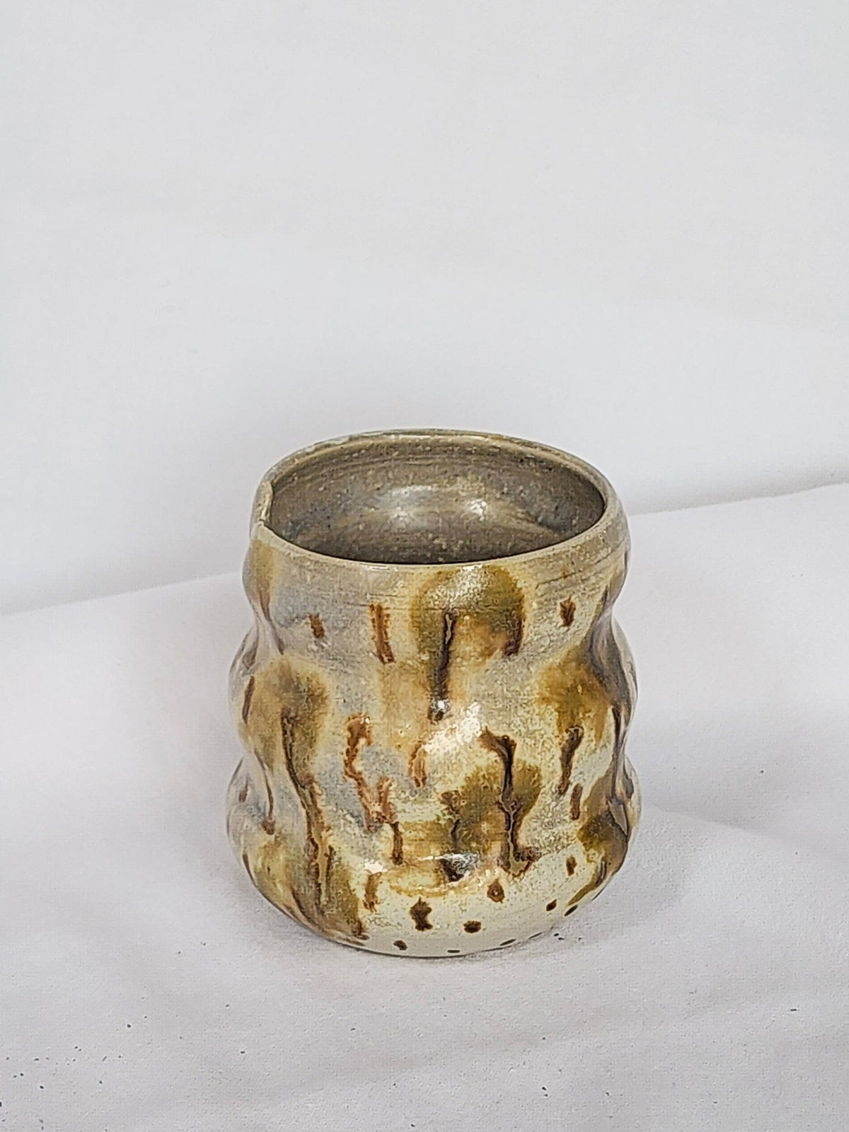 drippy cone shell cup - Kaelceramic