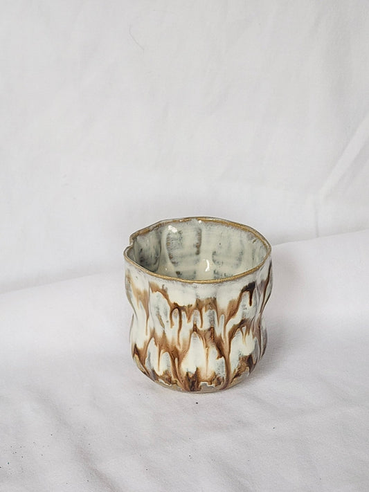 drippy scallop shell cup - Kaelceramic