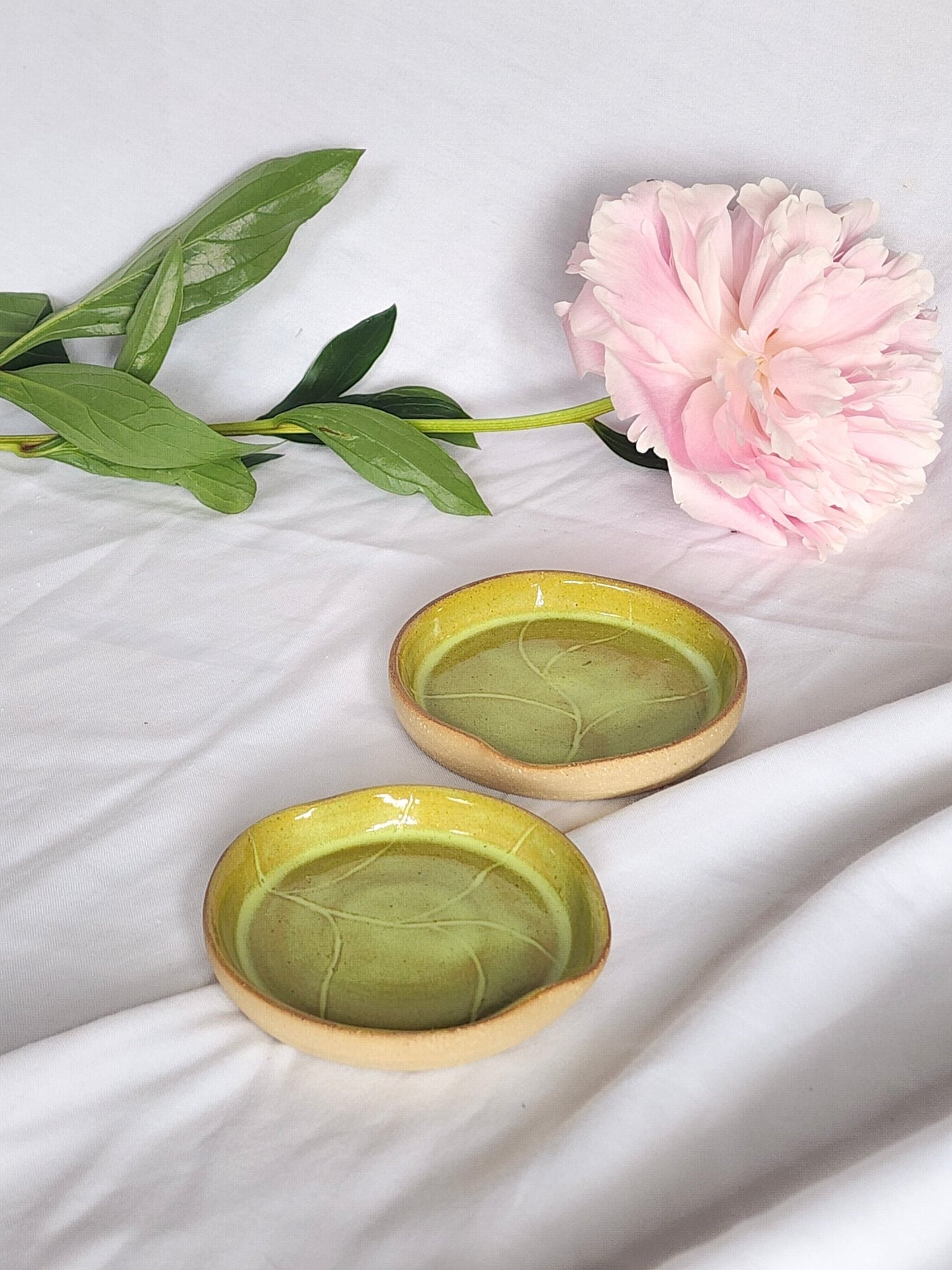 green lily leaf dessert dish - Kaelceramic