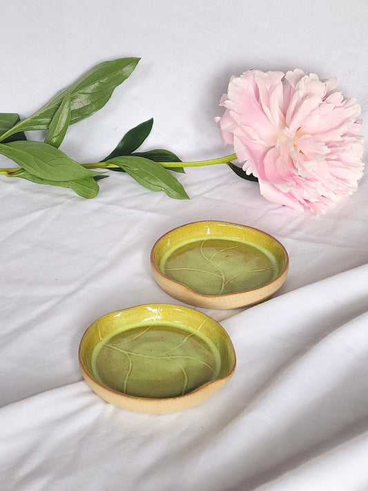 green lily leaf dessert dish - Kaelceramic