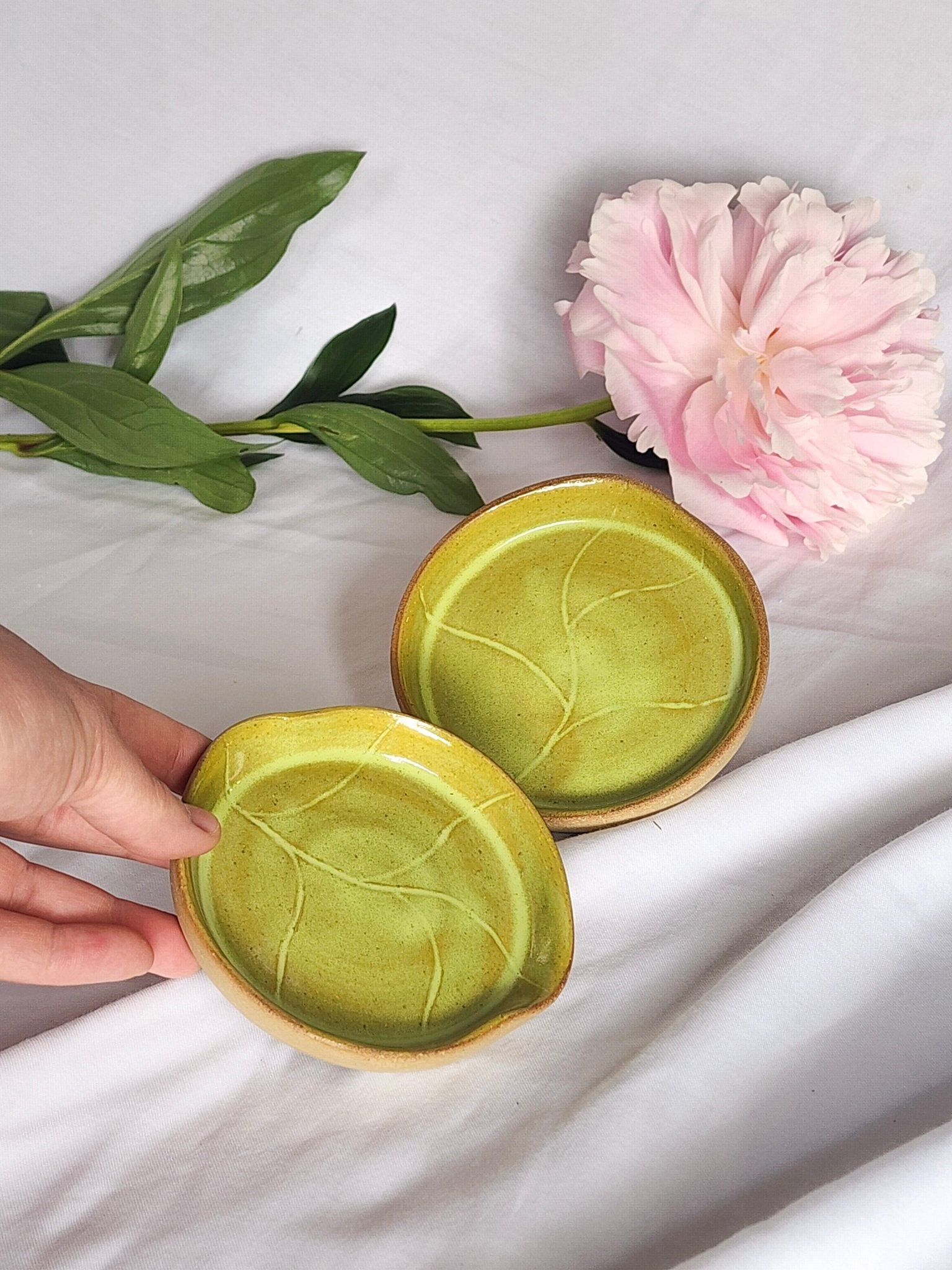 green lily leaf dessert dish - Kaelceramic