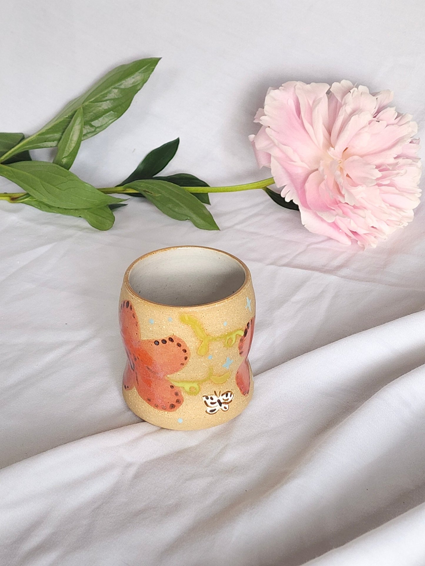 hot pink flower sipper - Kaelceramic