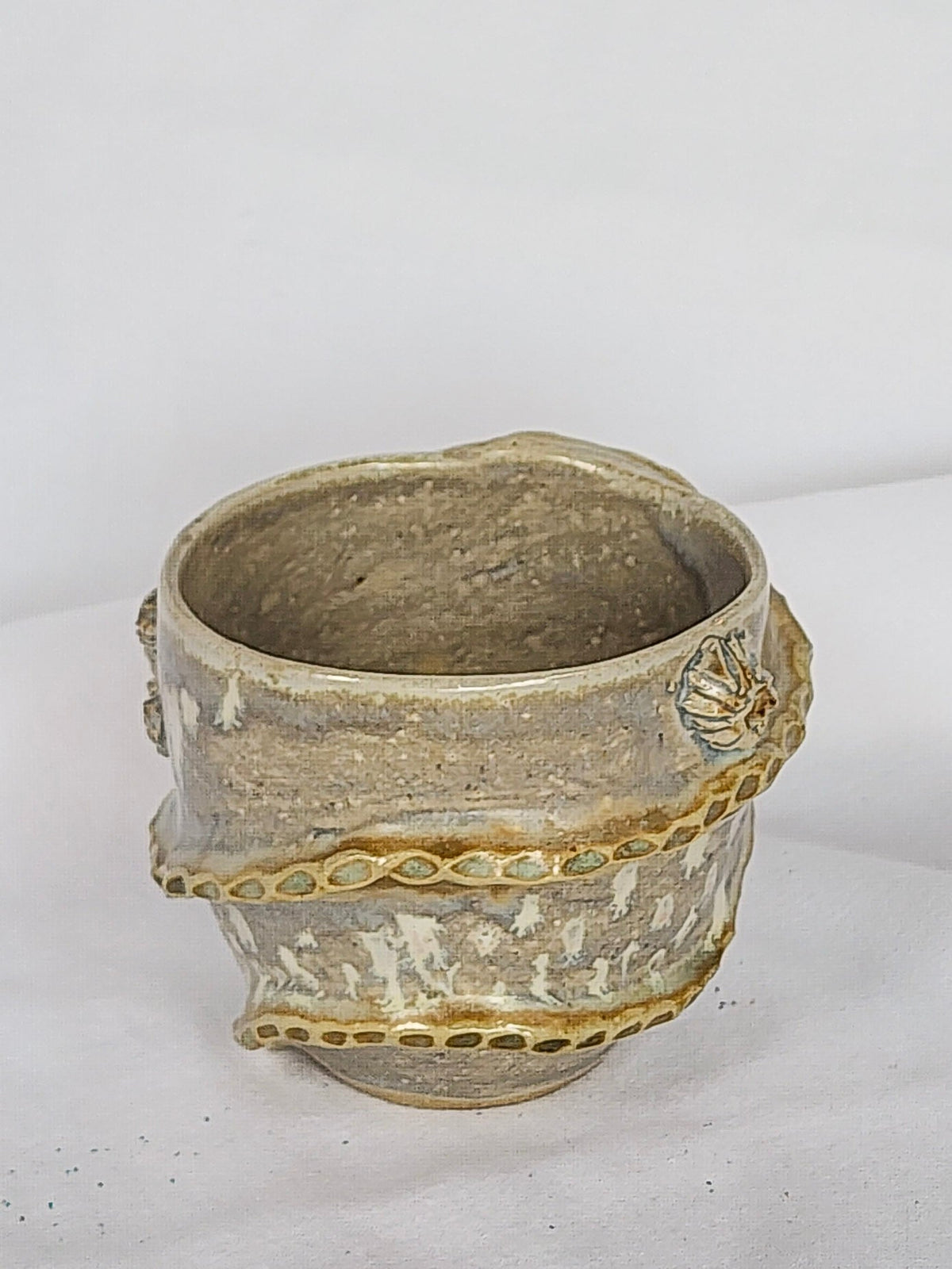 sandy starfish barnacle cup - Kaelceramic
