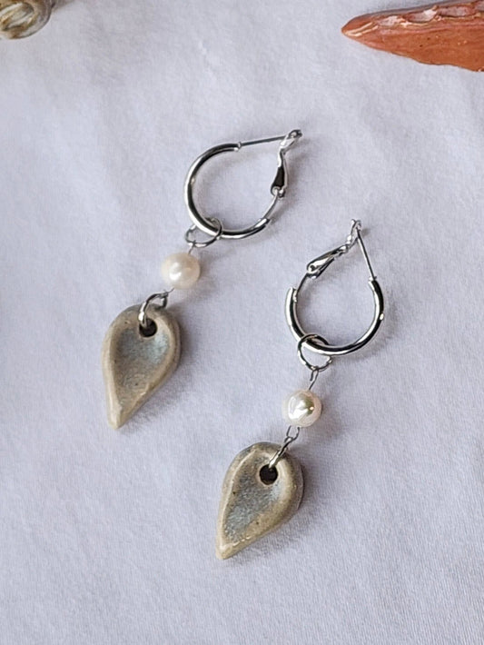 seashell hoop earrings - Kaelceramic