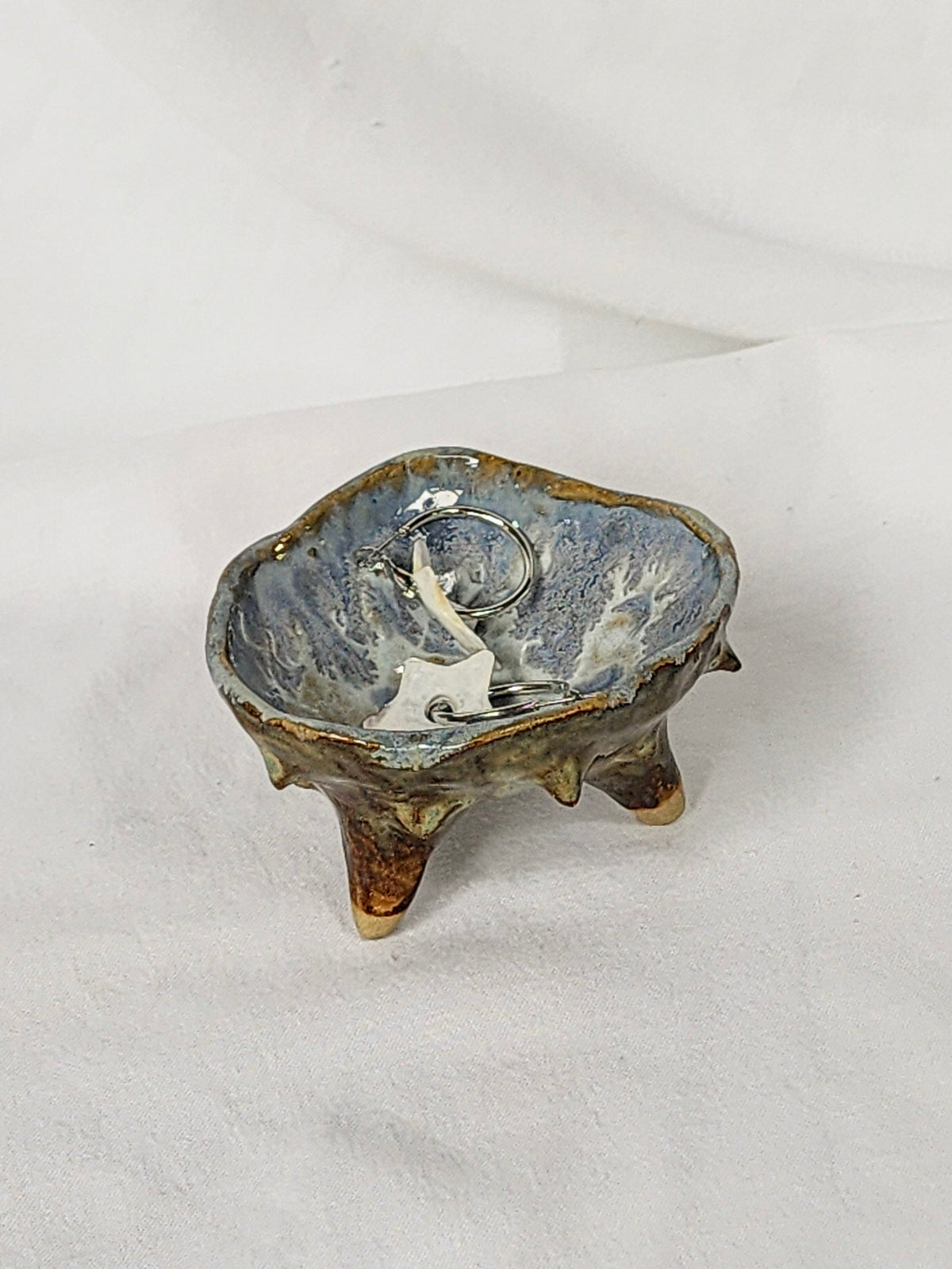 spikey shell trinket dish - Kaelceramic