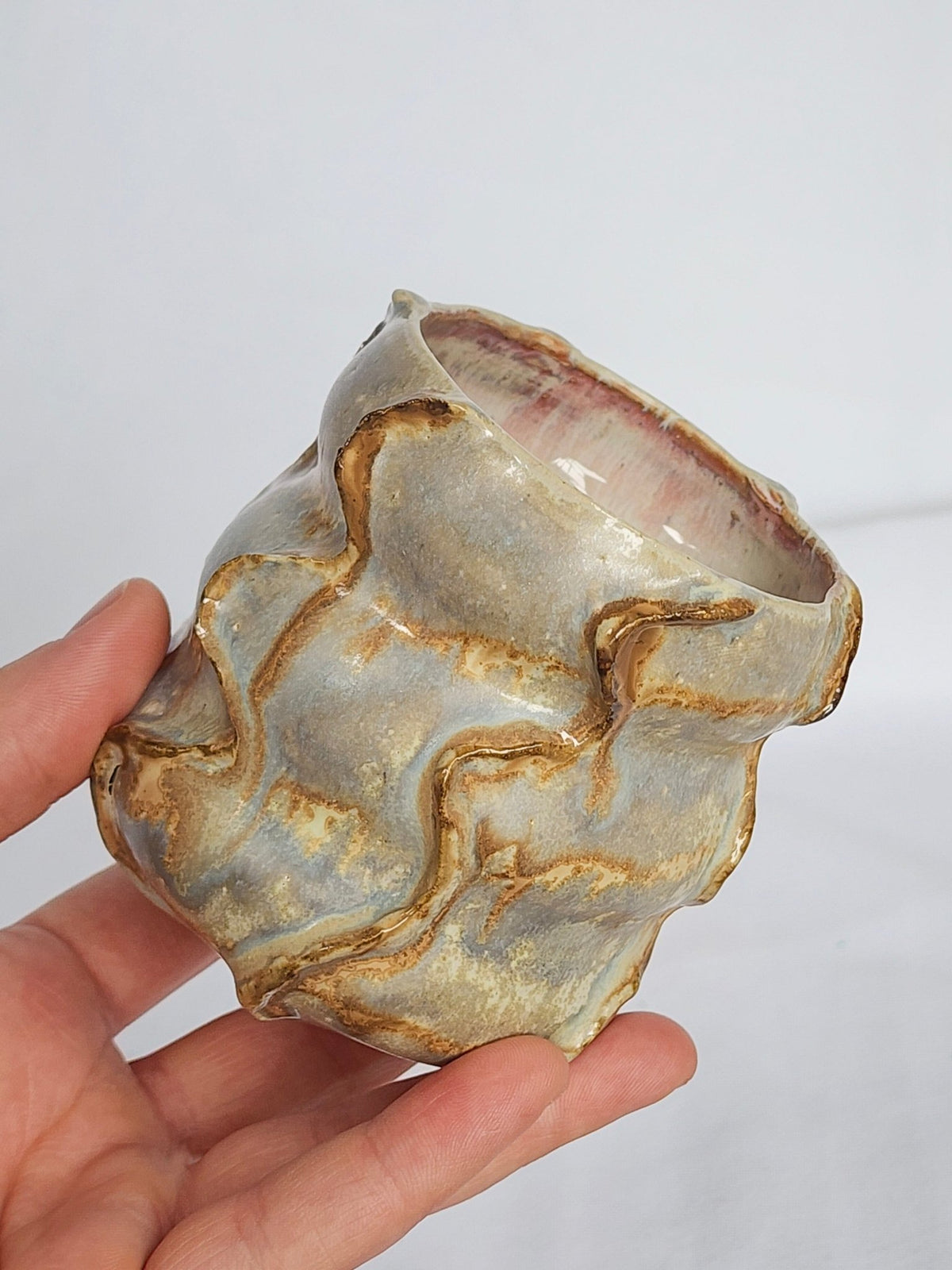 volute sea snail shell cup - Kaelceramic