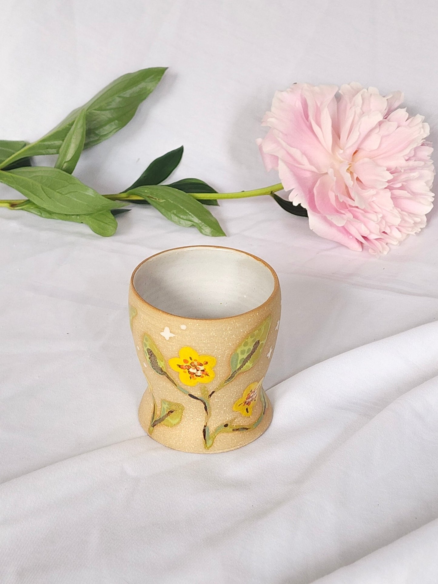 yellow flower sipper - Kaelceramic